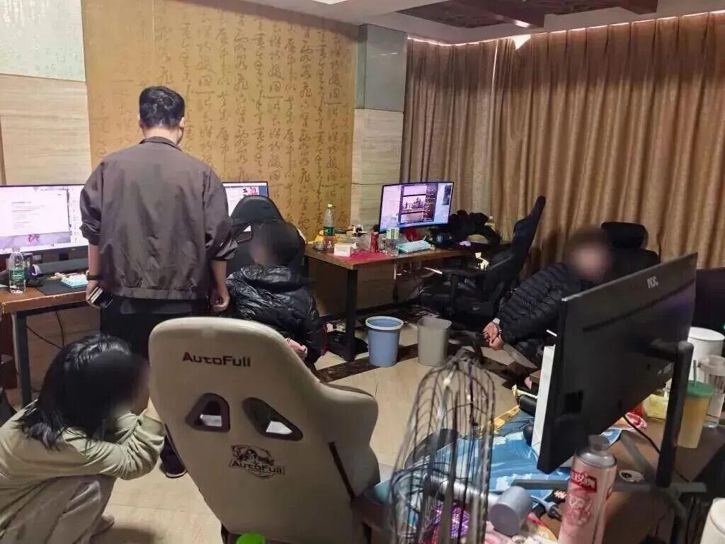 极速赛车技巧-12人卖出1.8亿单，国内最大的Steam黑产浮出水面